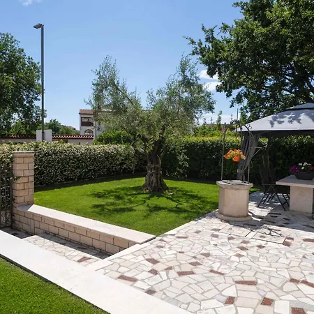 With A - C In Porec-istrien 58164 Apartment